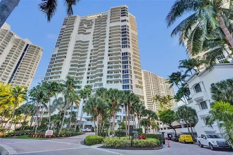 21150 Point Place Aventura FL 33180