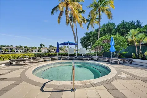 21150 Point Place Aventura FL 33180