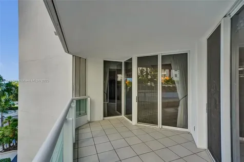 21150 Point Place Aventura FL 33180