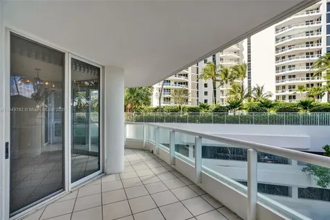 21150 Point Place Aventura FL 33180