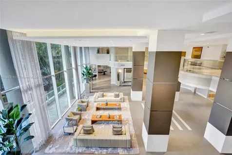 21150 Point Place Aventura FL 33180