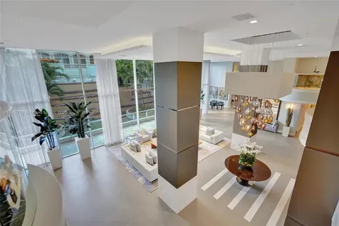 21150 Point Place Aventura FL 33180