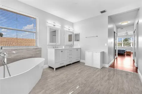 2885 SW 176th Terrace Miramar FL 33029