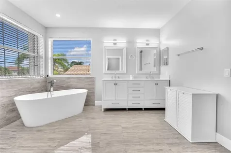 2885 SW 176th Terrace Miramar FL 33029