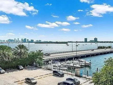 7904 West Drive North Bay Village FL 33141