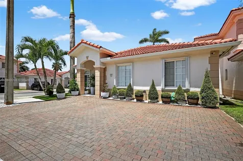 7291 NW 173rd Drive Hialeah FL 33015