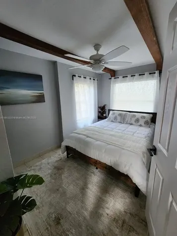 1872 SW 29th Avenue Fort Lauderdale FL 33312