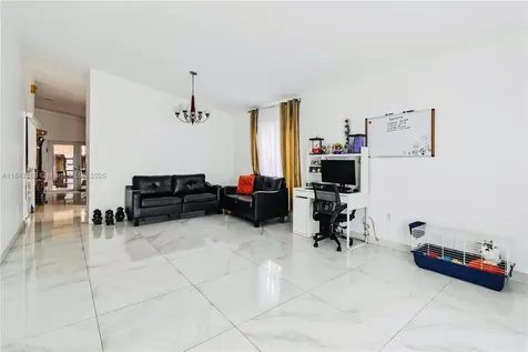7066 W 30th Lane Hialeah FL 33018
