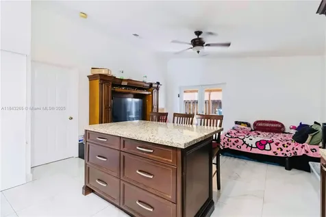 7066 W 30th Lane Hialeah FL 33018