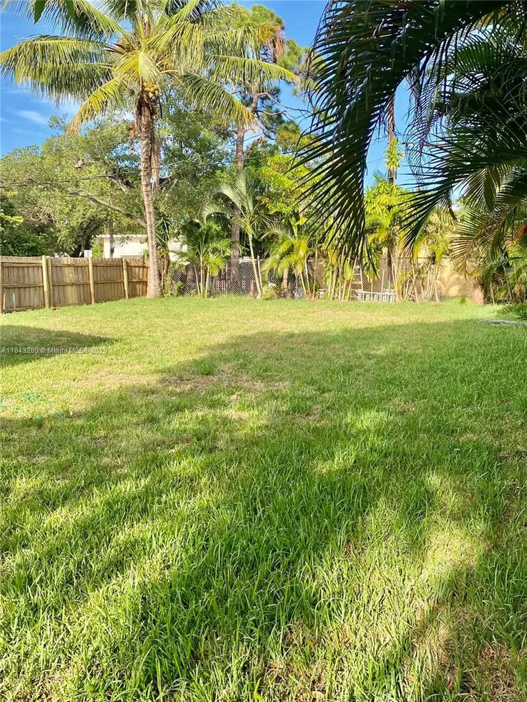 1244 NW 1st Avenue Fort Lauderdale FL 33311