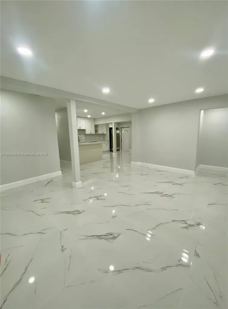 1244 NW 1st Avenue Fort Lauderdale FL 33311