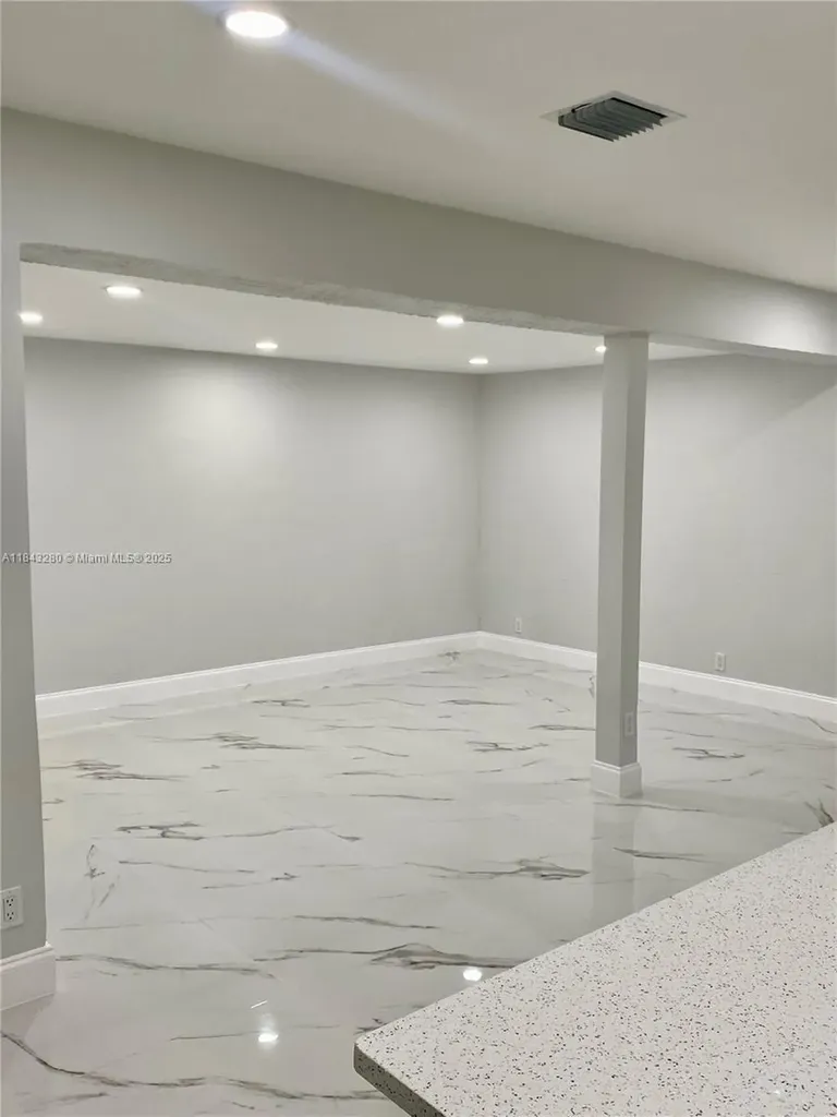 1244 NW 1st Avenue Fort Lauderdale FL 33311