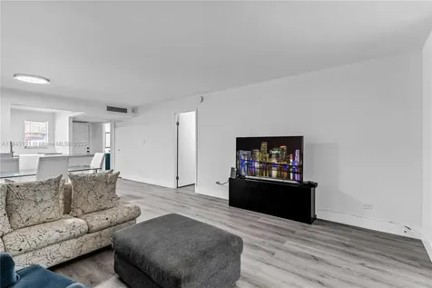 445 NE 195th Street Miami FL 33179
