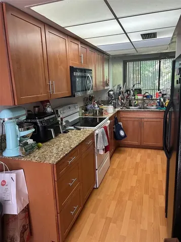 2811 SW 87th Terrace Davie FL 33328