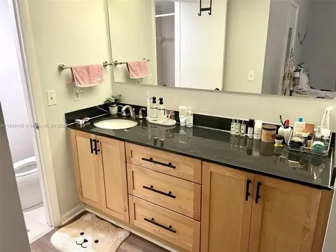 2811 SW 87th Terrace Davie FL 33328
