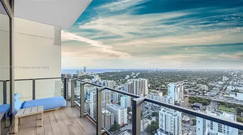 88 SW 7th Street Miami FL 33130