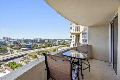 19501 W Country Club Drive Aventura FL 33180