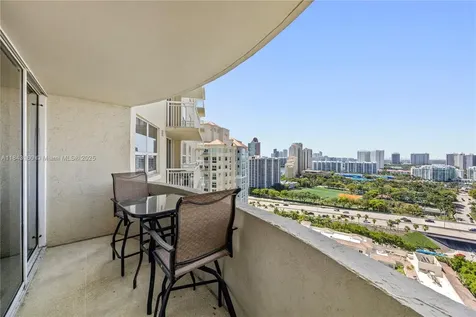 19501 W Country Club Drive Aventura FL 33180