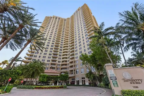 19501 W Country Club Drive Aventura FL 33180