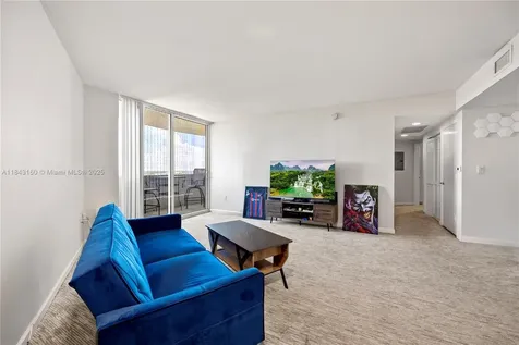 19501 W Country Club Drive Aventura FL 33180