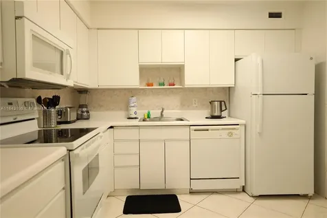 5151 Collins Avenue Miami Beach FL 33140