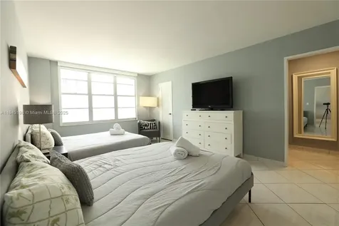 5151 Collins Avenue Miami Beach FL 33140