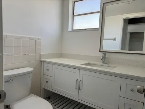 1333 E Hallandale Beach Boulevard Hallandale Beach FL 33009