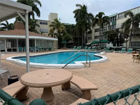 1333 E Hallandale Beach Boulevard Hallandale Beach FL 33009