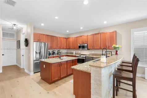 8864 Maple Hill Court Boynton Beach FL 33473