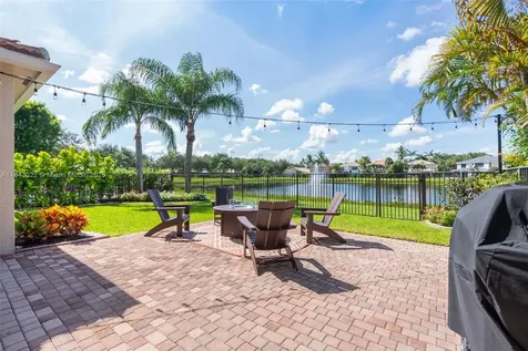 8864 Maple Hill Court Boynton Beach FL 33473