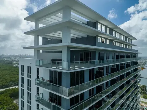 16385 Biscayne Boulevard North Miami Beach FL 33160