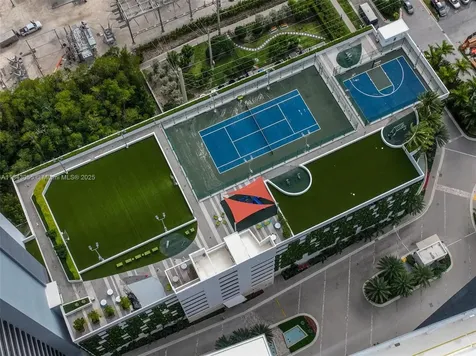 16385 Biscayne Boulevard North Miami Beach FL 33160