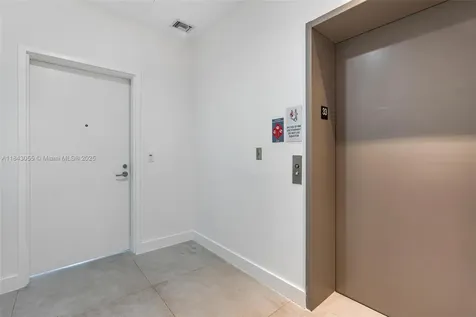 16385 Biscayne Boulevard North Miami Beach FL 33160