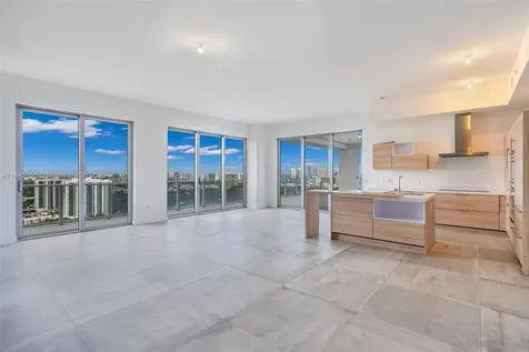 16385 Biscayne Boulevard North Miami Beach FL 33160