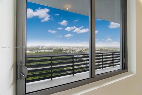 16385 Biscayne Boulevard North Miami Beach FL 33160