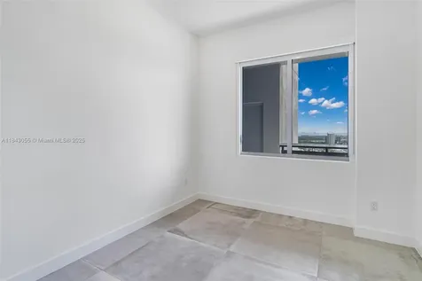 16385 Biscayne Boulevard North Miami Beach FL 33160
