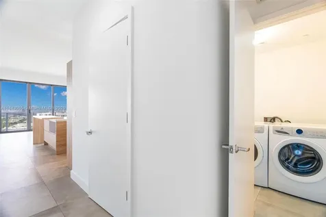 16385 Biscayne Boulevard North Miami Beach FL 33160