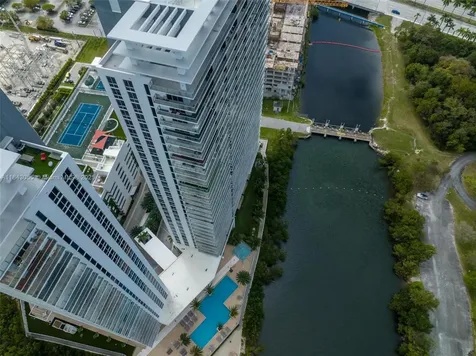 16385 Biscayne Boulevard North Miami Beach FL 33160