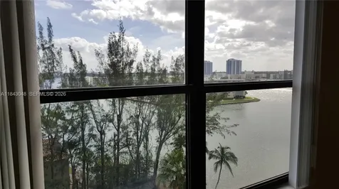 Aventura FL 33160