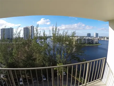 Aventura FL 33160