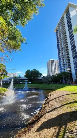 Aventura FL 33160