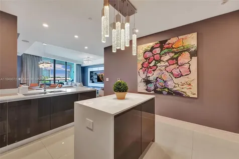 3250 NE 188th Street Aventura FL 33180