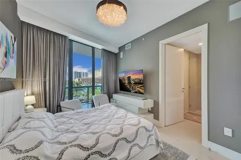 3250 NE 188th Street Aventura FL 33180
