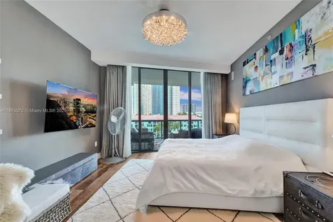 3250 NE 188th Street Aventura FL 33180