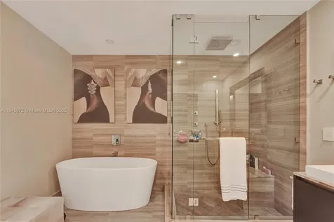 3250 NE 188th Street Aventura FL 33180
