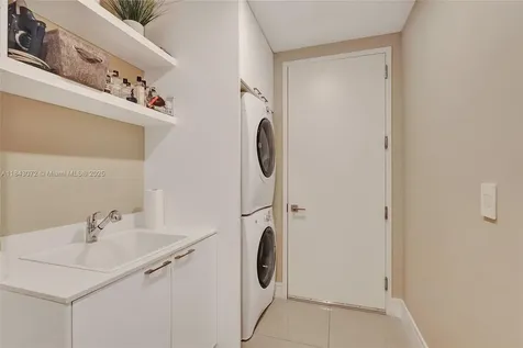 3250 NE 188th Street Aventura FL 33180