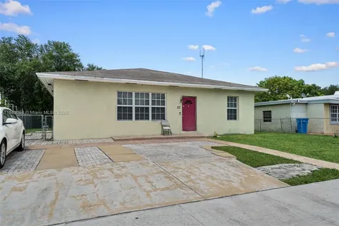 23 Allen Road West Park FL 33023