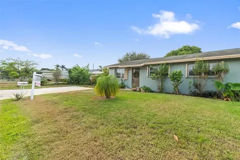 1912 SW 97th Terrace Miramar FL 33025