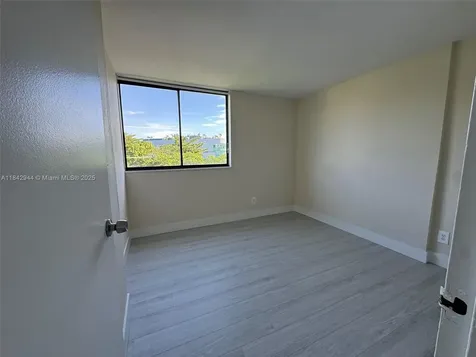 2715 Tigertail Avenue Miami FL 33133