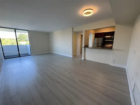 2715 Tigertail Avenue Miami FL 33133